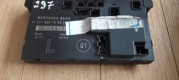 Mercedes-Benz E W211 Door control unit/module 2118201585