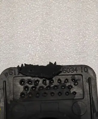 BMW X5M F85 Front parking sensor holder (PDC) 5118053885
