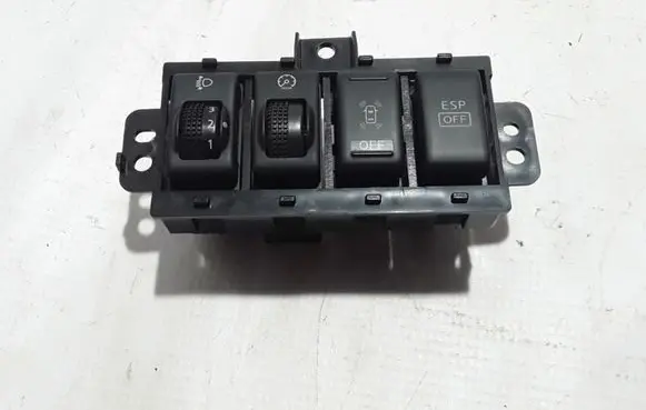 Light switch
