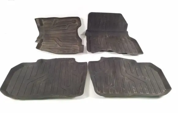 Nissan Leaf II (ZE1) Car floor mat set KE7485S001