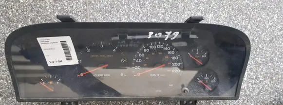 Jeep Cherokee Speedometer (instrument cluster) 56042930AA