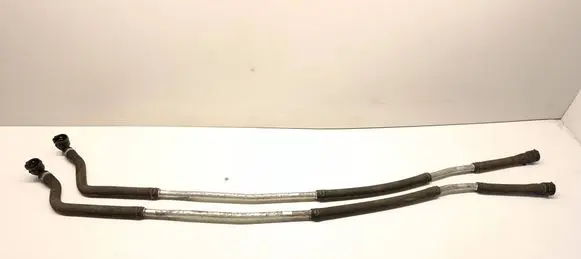 Volkswagen PASSAT B8 Electric car engine cooling hoses/pipes 3Q0819885A