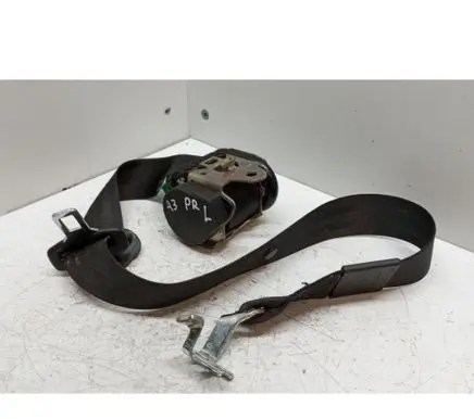 Audi A3 S3 8L Front seatbelt 8L4857706A 560561000B 22091999