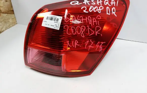 Nissan Qashqai Rear/tail lights