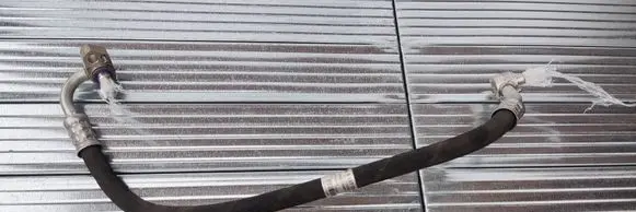 Air conditioning (A/C) pipe/hose