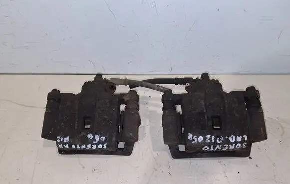 KIA Sorento Rear brake caliper