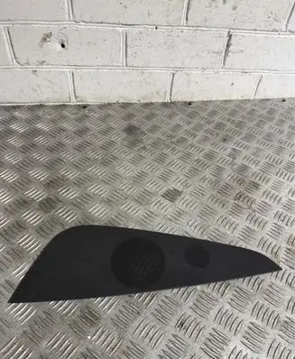 Audi A5 Dash center speaker trim cover 8W1819636B