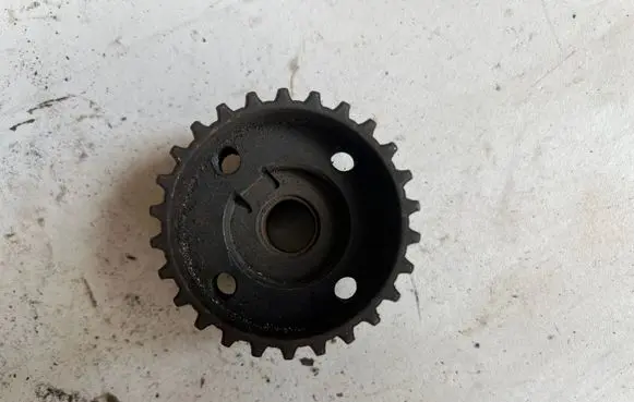 Volkswagen Golf III Crankshaft gear 030105263A 030105263C