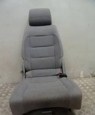 Volkswagen Touran I Rear seat