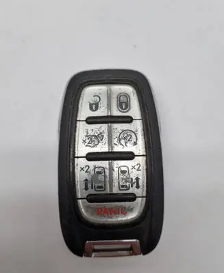 Chrysler Pacifica Ignition key/card 68217832AC 68217832 816DE3E2