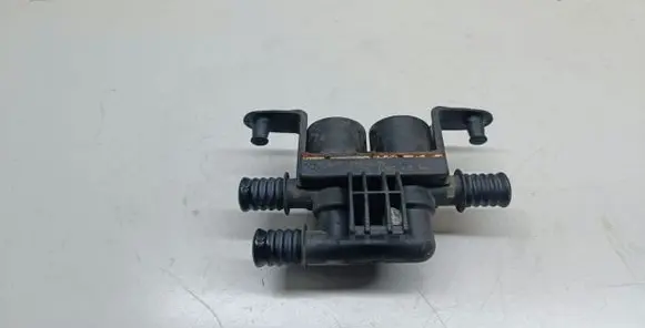 BMW X5 E70 Coolant heater control valve 6910544 64116910544