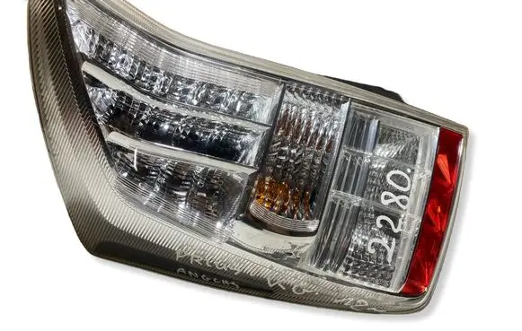 Toyota Prius (XW30) Rear/tail lights 