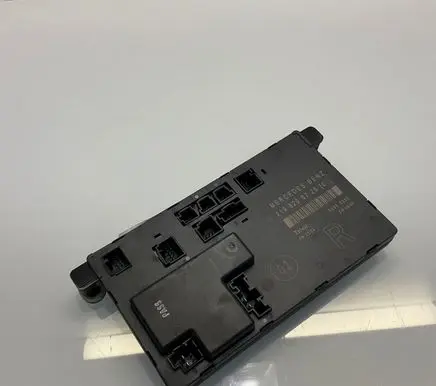 Mercedes-Benz CLS C219 Door control unit/module 2198200726 00005030 A2198200726