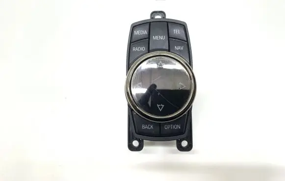 BMW 5 F10 F11 Head unit multimedia control 9286701 6582928670101