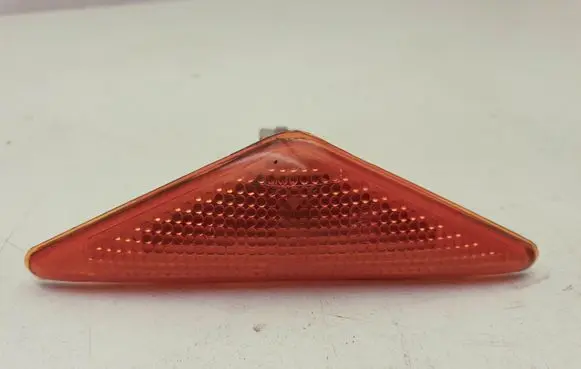 Ford Focus Front fender indicator light XS4H3K354A