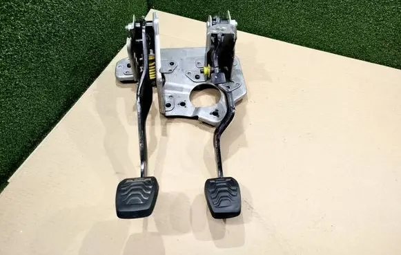 Ford Transit VII Pedal assembly GK212450BF GK212450 075220631