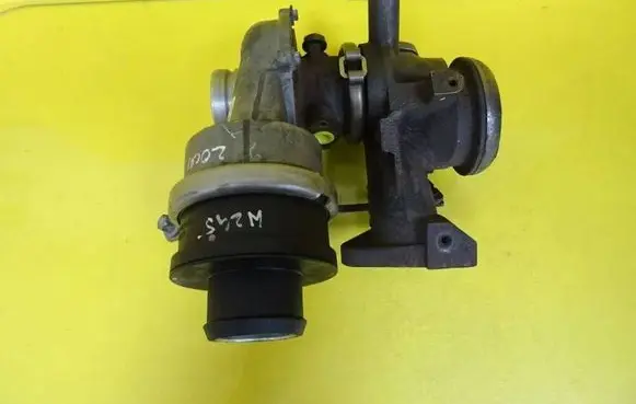 Mercedes-Benz B W245 Turbo A6401400687