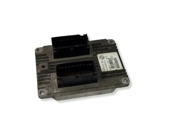 Fiat Grande Punto Engine control unit/module 51847326 DSSF3M1D032