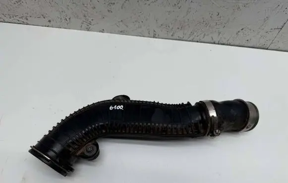 Audi Q3 8U Intercooler hose/pipe 1K0145828AC 1K0145840R