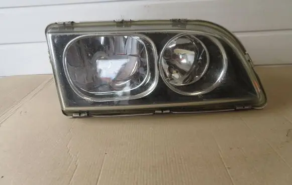 Volvo S40, V40 Headlight/headlamp 1AL24700232 30899885 63204