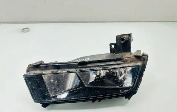 Volkswagen Touran II Front fog light 5TA941662 10461020000