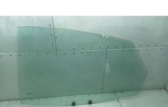Audi A6 S6 C5 4B Rear door window glass