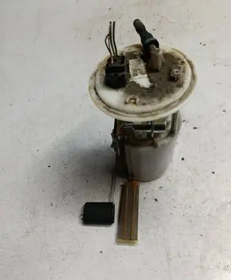 Hyundai i30 In-tank fuel pump 311101H000 2000C17940