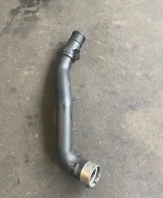 Jeep Grand Cherokee Intercooler hose/pipe 68292138AA