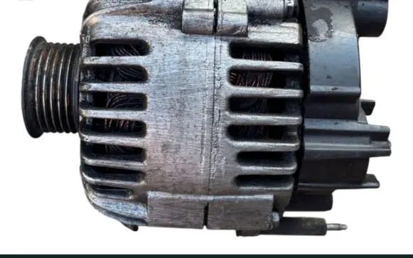 Audi A3 S3 8P Generator/alternator 03C903023B