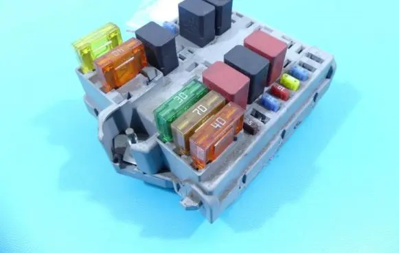 Fiat Albea Fuse box set 46766008 IMPRK1310765