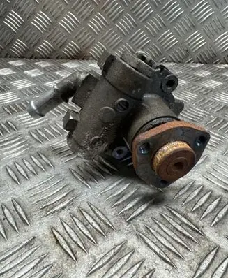 BMW X1 E84 Power steering pump 678045902 LH2114302