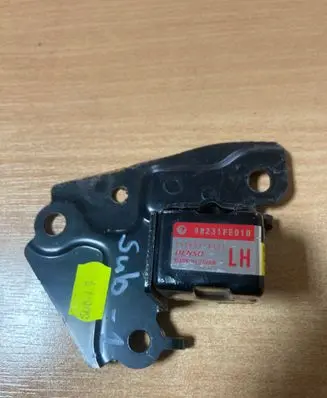 Subaru Impreza II Airbag deployment crash/impact sensor 98231FE010 1876004151