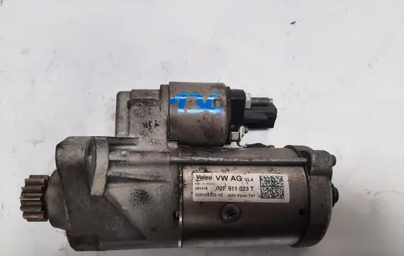 Volkswagen PASSAT B8 Starter motor 02E911023T