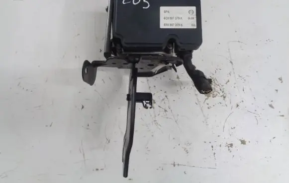 Volkswagen Polo V 6R ABS Pump 6R0907379B 6C0907379K