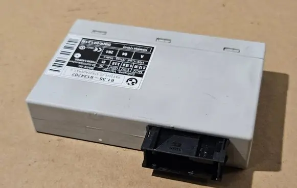 BMW 5 E60 E61 Keyless (KESSY) go control unit/module 9134707 5WK49131B FCCTU1X8PGS