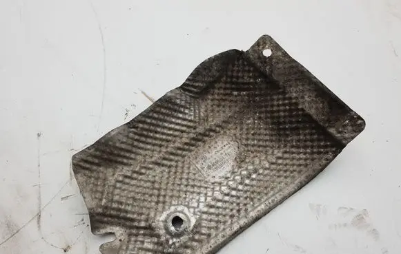 BMW 7 E38 Exhaust heat shield 8234411 51488234411