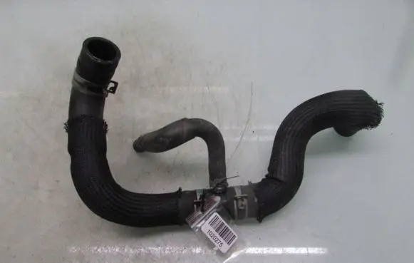 Nissan Note (E12) Engine coolant pipe/hose
