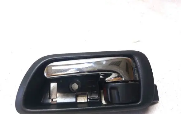 Toyota Corolla Verso AR10 Rear door interior handle 692060F010