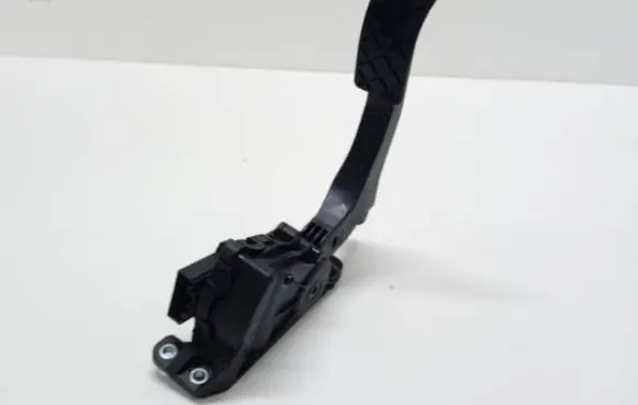 Audi A6 S6 C6 4F Accelerator throttle pedal 4F1723523B 00898406