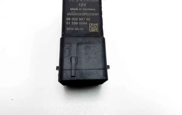 Citroen C4 II Glow plug pre-heat relay 51299058A 9803299780