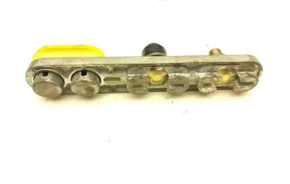 Mercedes-Benz Sprinter W906 Rear seat guide rail 05717A