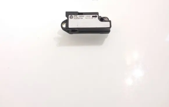 Volkswagen PASSAT B5 Airbag deployment crash/impact sensor IJ0909606N