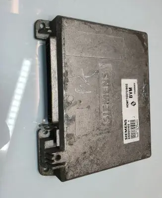 Renault 19 Engine control unit/module S100811102E HOM7700731802 7700859511