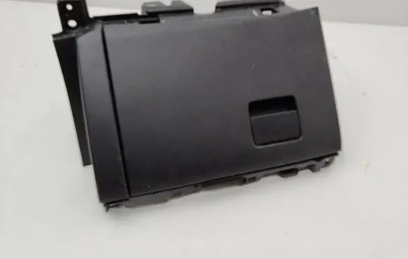 Mazda CX-5 II Glove box KB7W64261