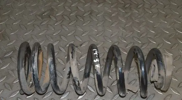 Jaguar XE Rear coil spring