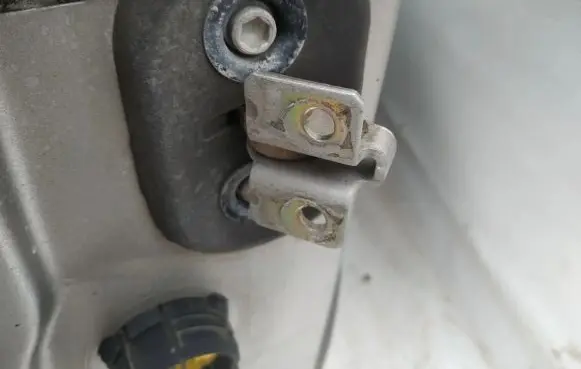 Fiat Punto (188) Front door check strap stopper 