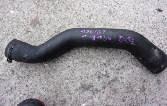 Alfa Romeo 147 Air intake hose/pipe