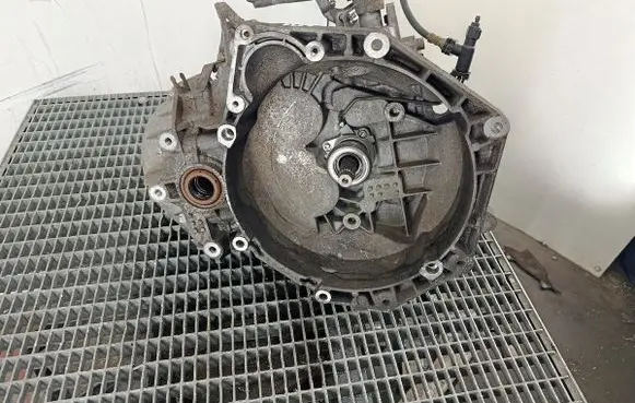 Opel Astra H Manual 6 speed gearbox 55192042M32