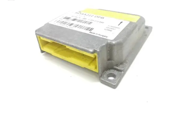 Mitsubishi Colt CZ3 Airbag control unit/module 8635A222 0285010690