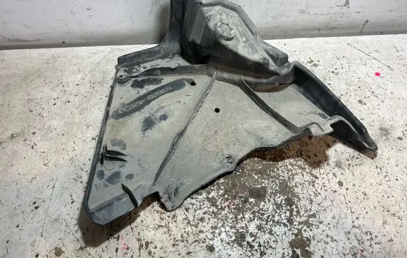 Toyota bZ4X Other under body part 5762842030